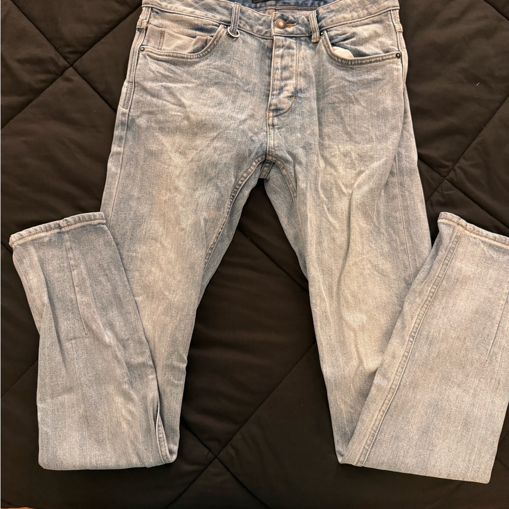 Neuw Men's Faded Blue Skinny Jeans